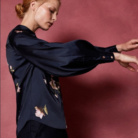 Laniie Arboretum full sleeve blouse